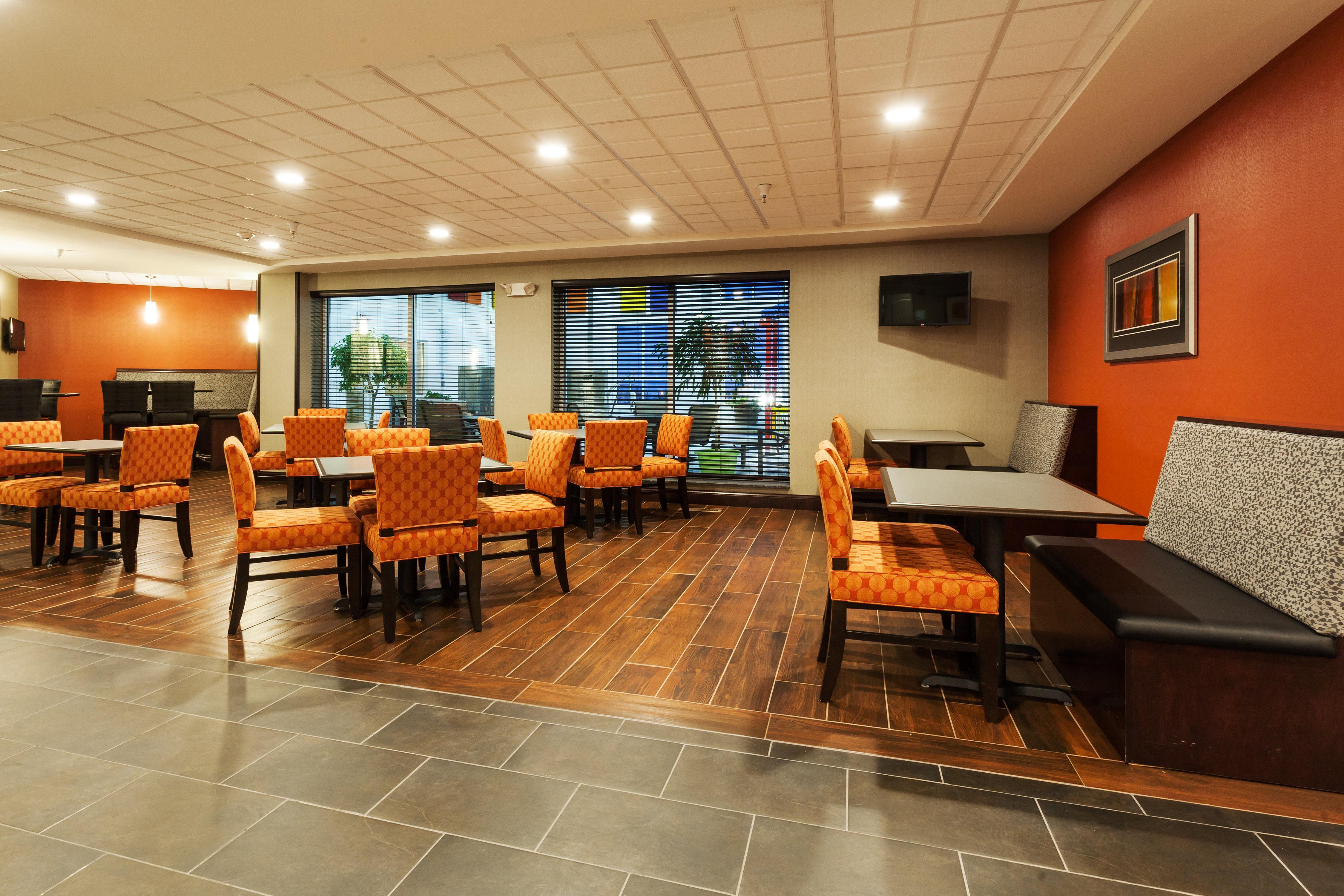 Holiday Inn Express & Suites Rapid City By Ihg Extérieur photo